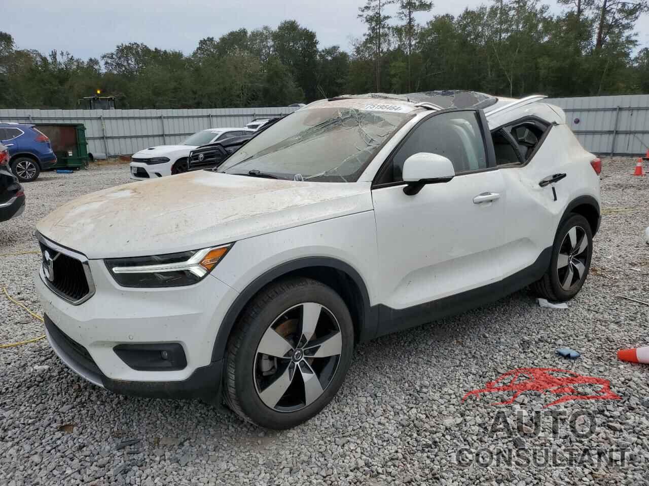 VOLVO XC40 2021 - YV4AC2HK5M2475938