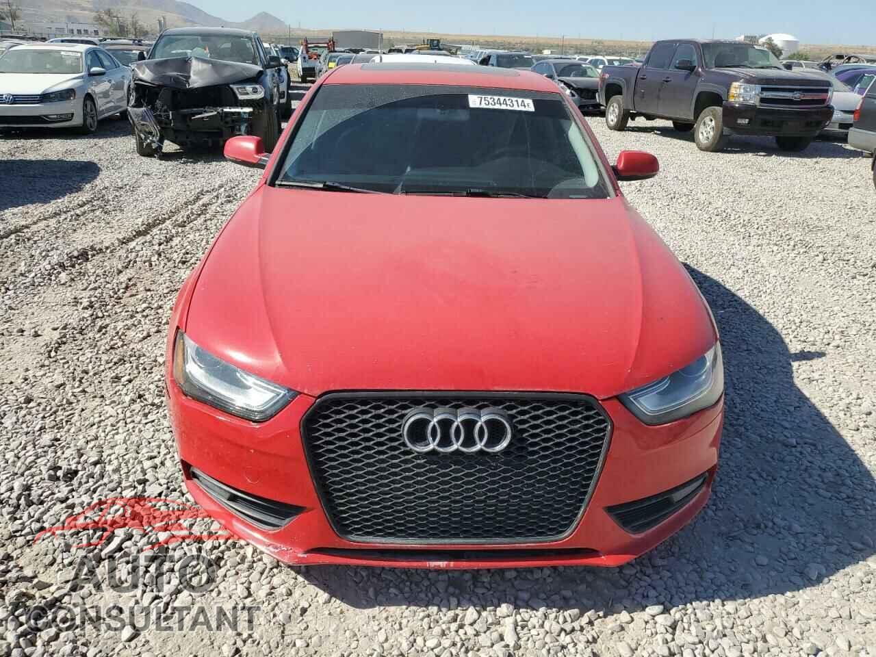 AUDI A4 2013 - WAUBFAFL7DN020184