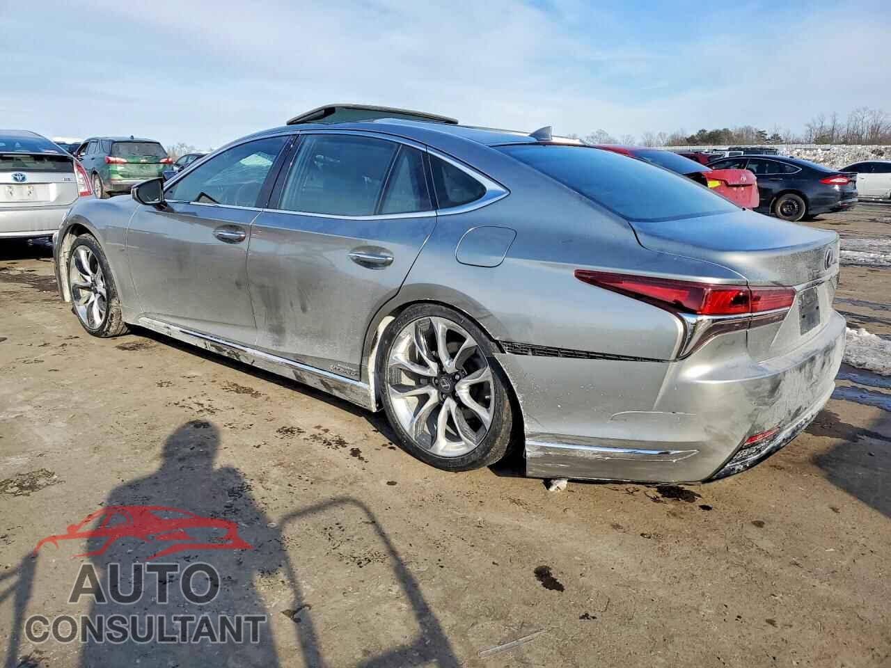 LEXUS LS500 2018 - JTHCYLFF6J5000428
