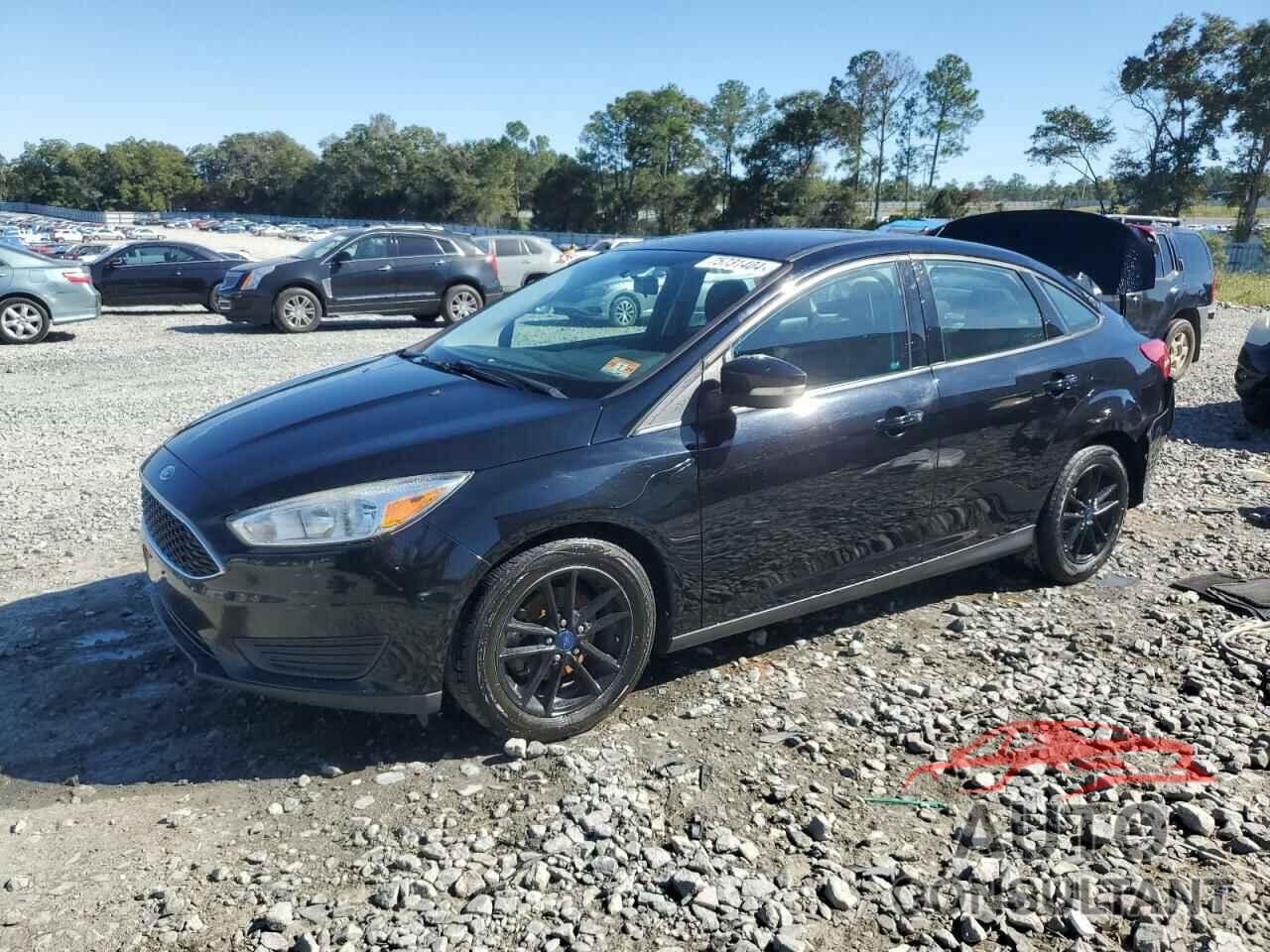 FORD FOCUS 2017 - 1FADP3F28HL220557