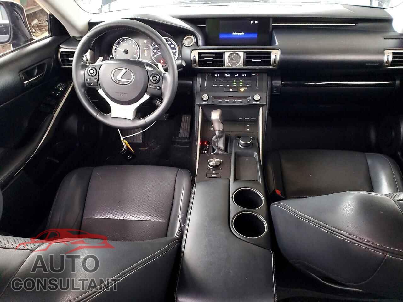 LEXUS IS 2015 - JTHBF1D27F5064474