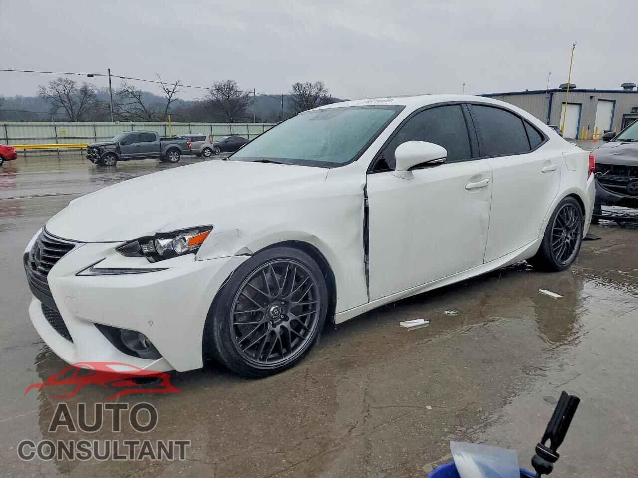 LEXUS IS 2015 - JTHCE1D29F5005885