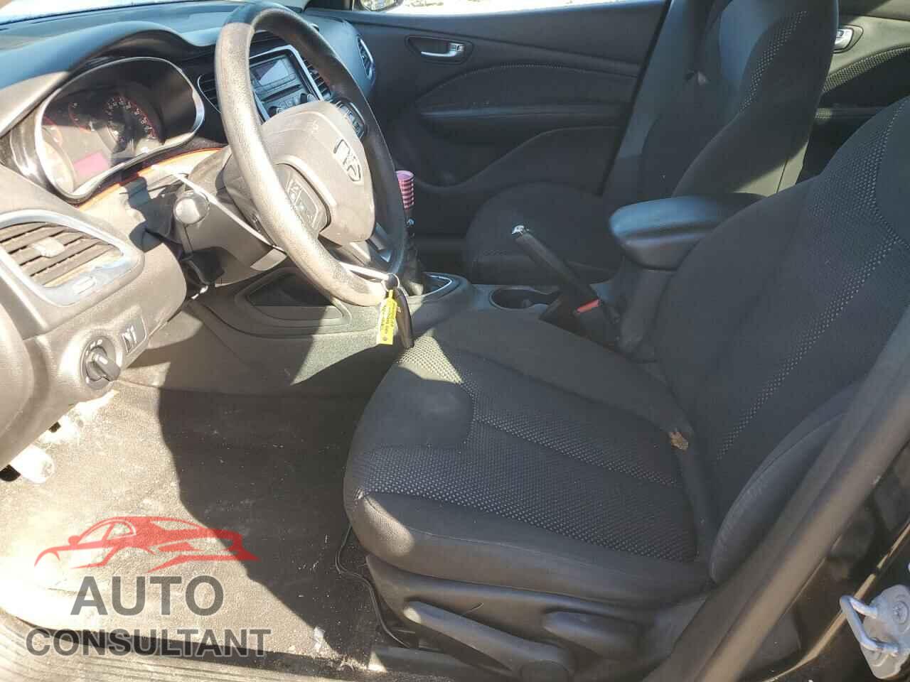 DODGE DART 2016 - 1C3CDFAA8GD644400