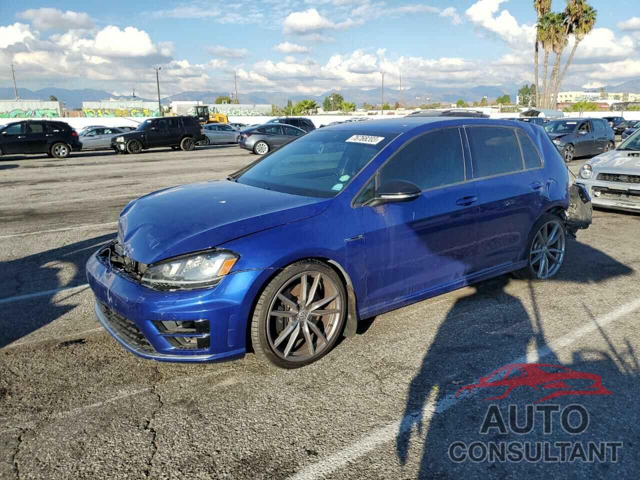 VOLKSWAGEN GOLF 2017 - WVWVF7AU8HW187124