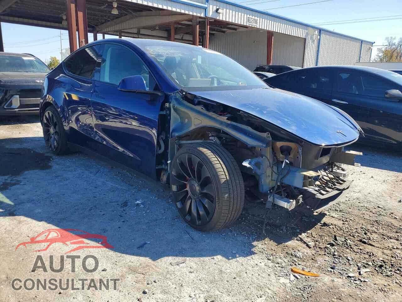 TESLA MODEL Y 2023 - 7SAYGDEF8PF788754