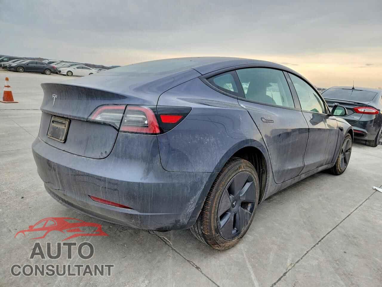 TESLA MODEL 3 2023 - 5YJ3E1EA1PF705200