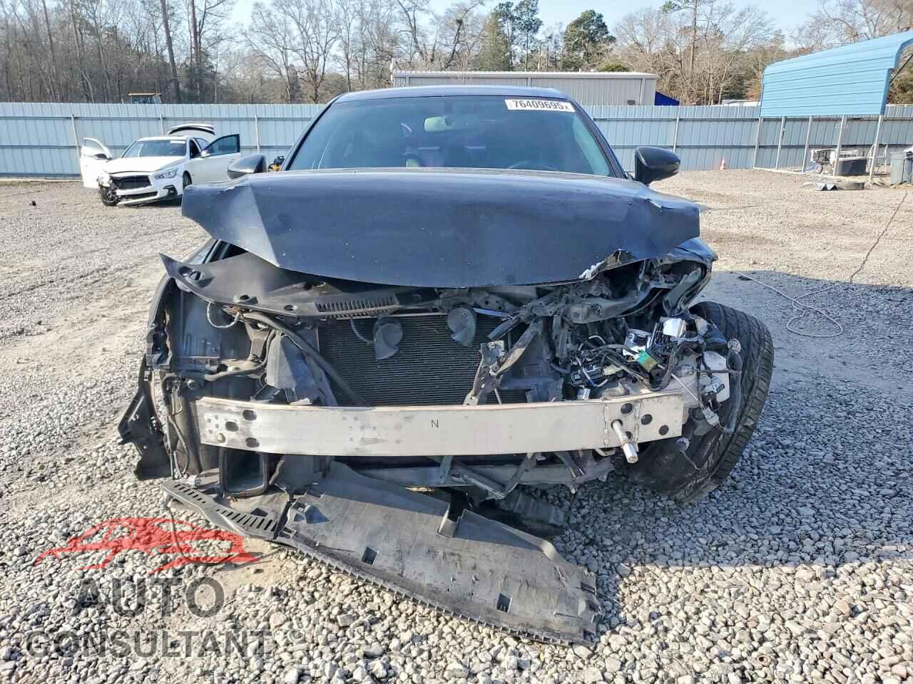 LEXUS IS 2015 - JTHBE1D2XF5016535