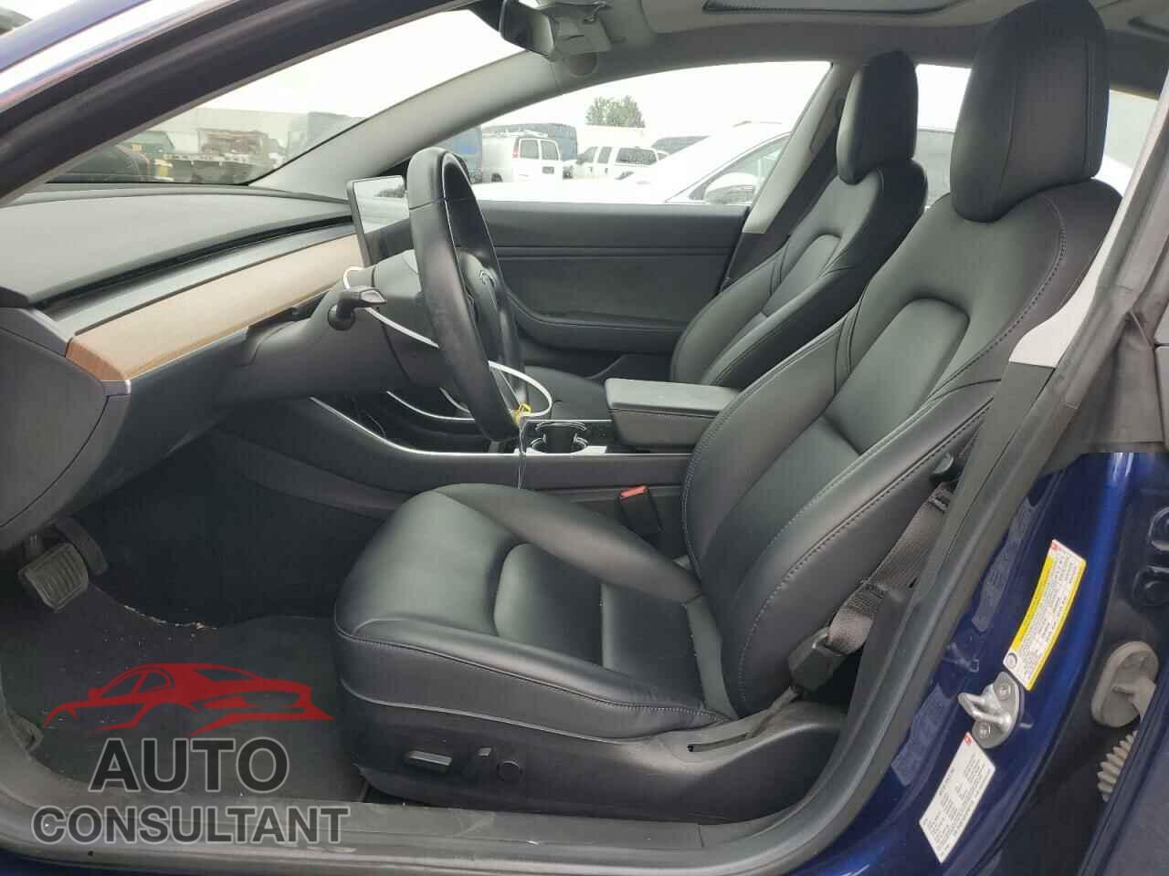 TESLA MODEL 3 2018 - 5YJ3E1EA1JF027118