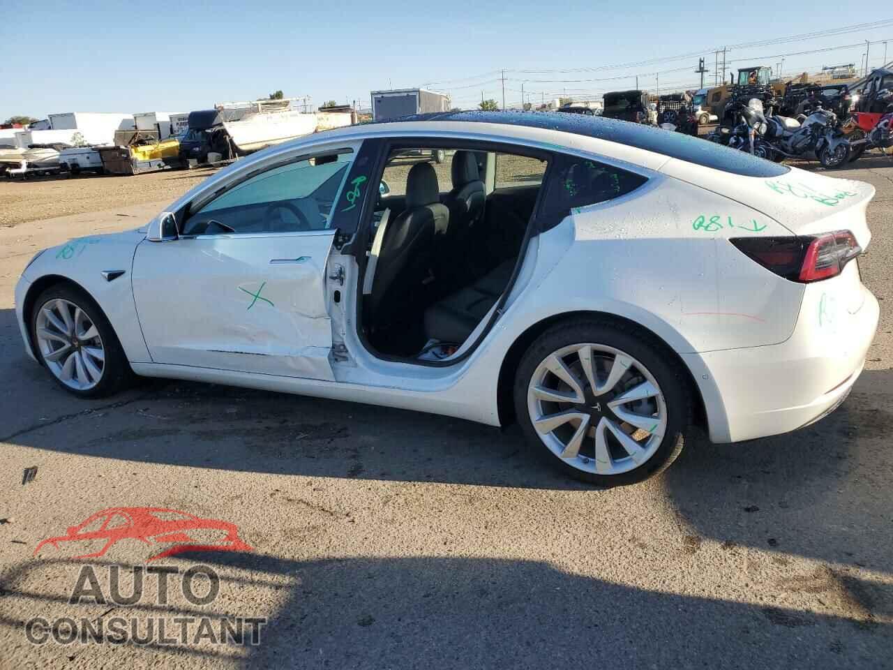 TESLA MODEL 3 2020 - 5YJ3E1EC4LF586988