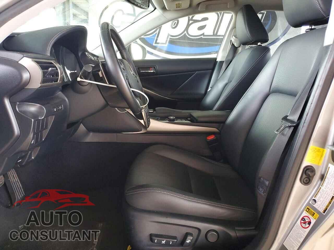 LEXUS IS 2014 - JTHBF1D20E5040693