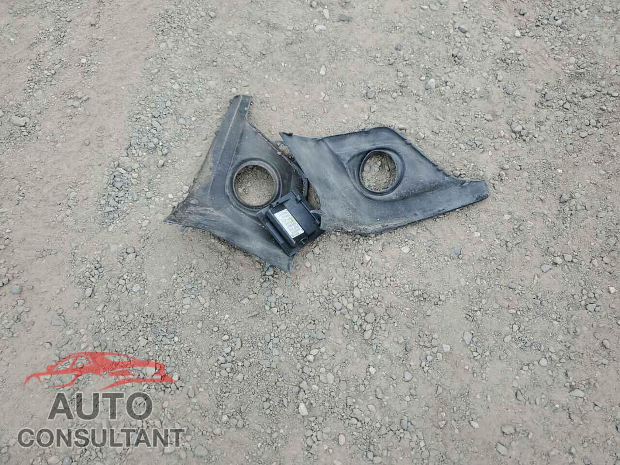 SUBARU CROSSTREK 2018 - JF2GTAJC3JH257131