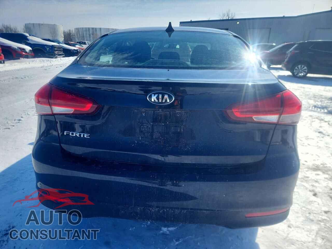 KIA FORTE 2018 - 3KPFK4A7XJE274595