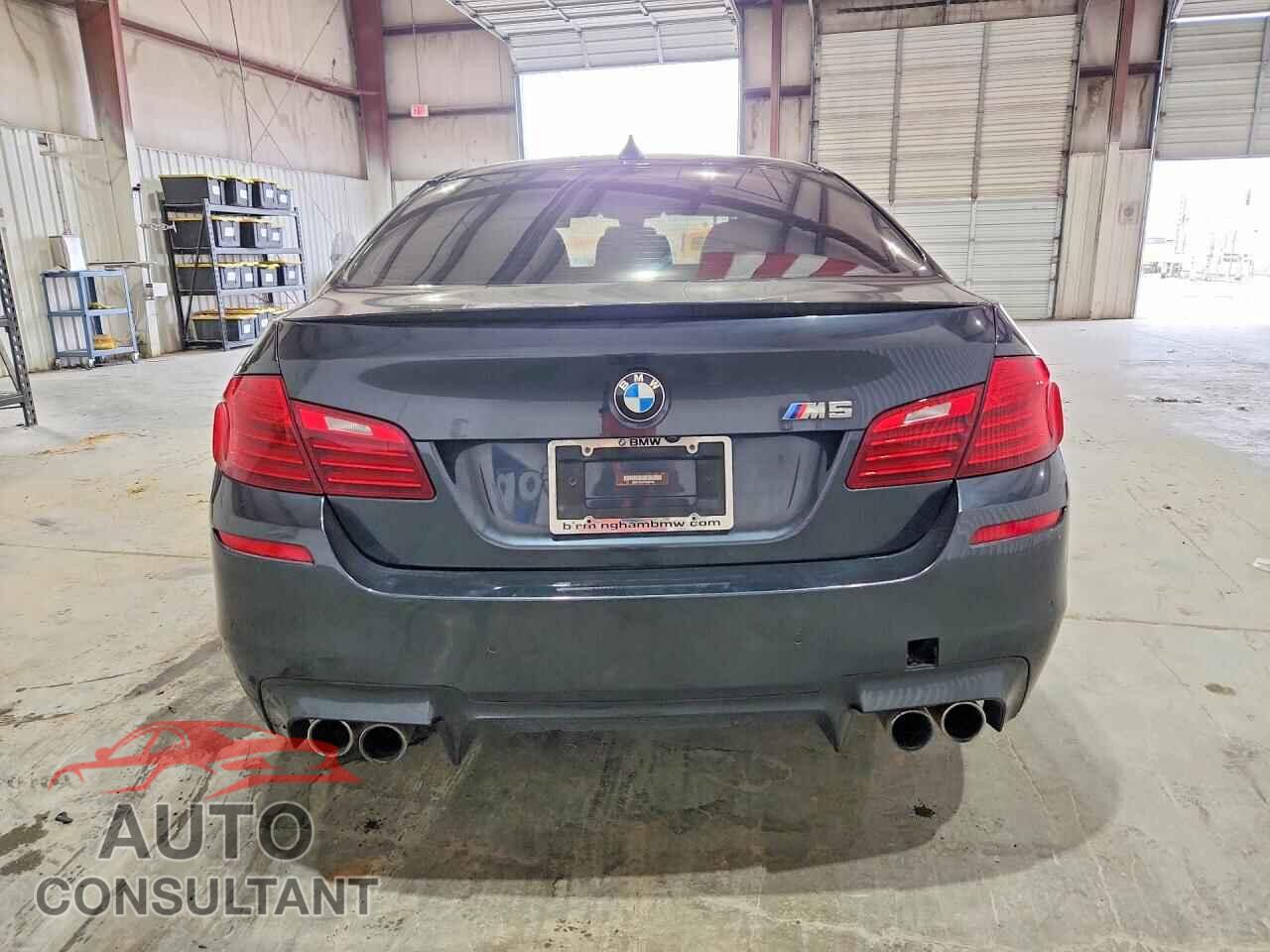 BMW M5 2014 - WBSFV9C53ED592980
