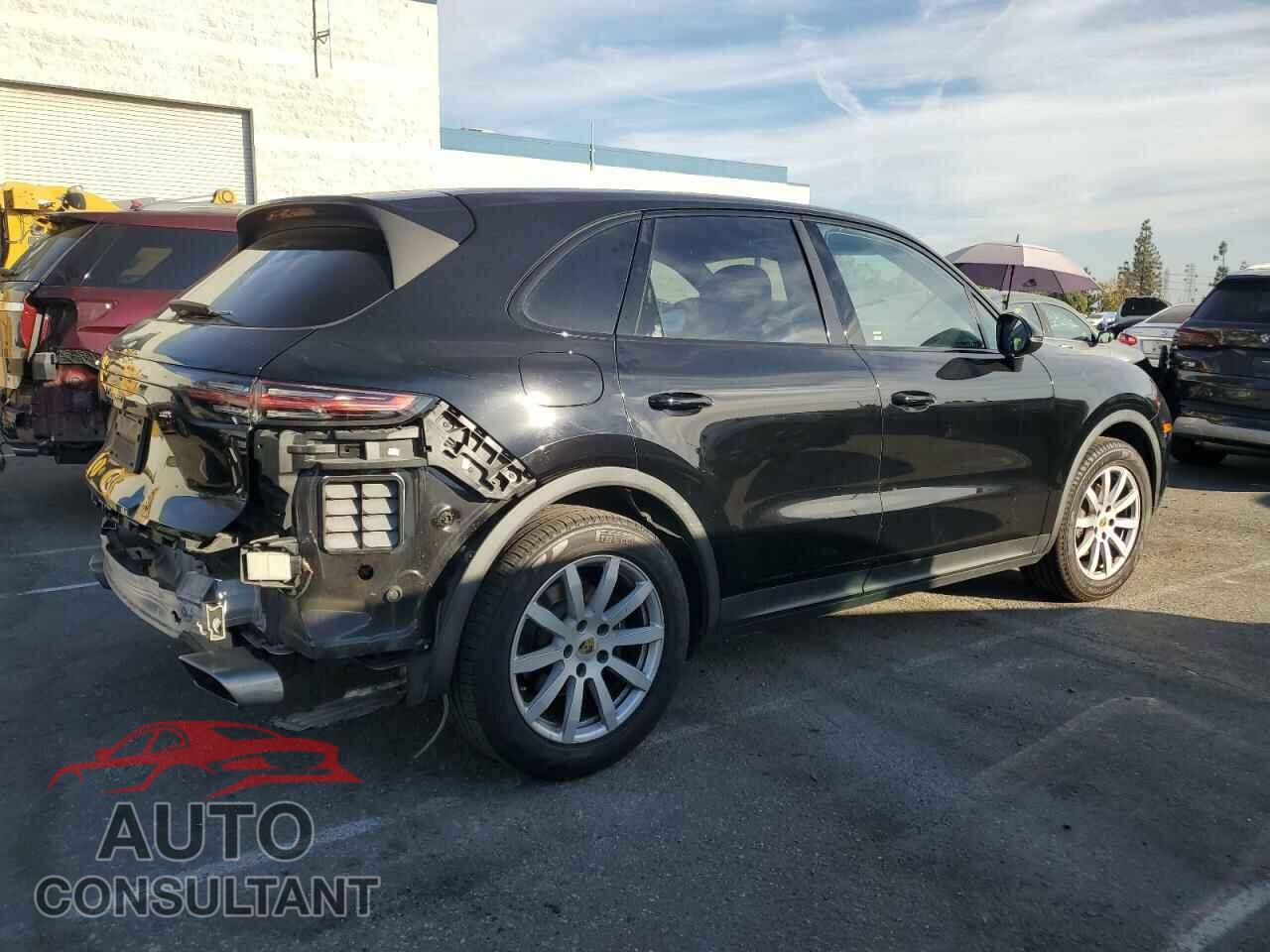 PORSCHE CAYENNE 2019 - WP1AA2AY1KDA05588