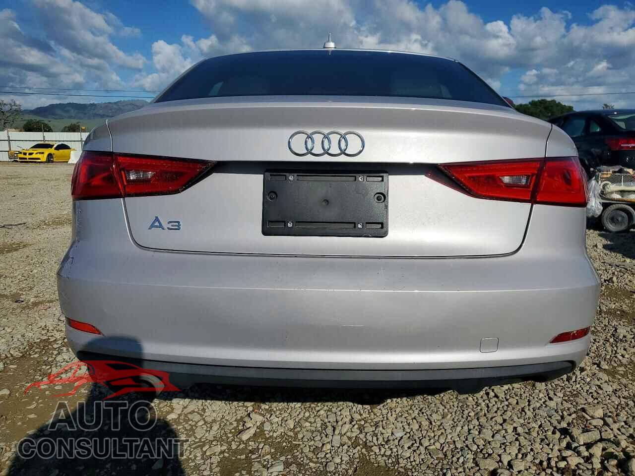 AUDI A3 2015 - WAUACGFF5F1010832