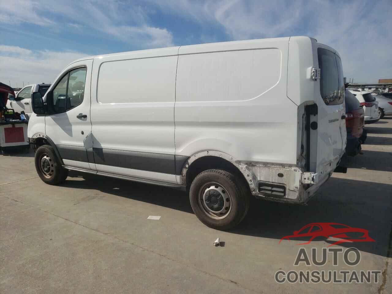 FORD TRANSIT 2018 - 1FTYR1YM2JKA06944