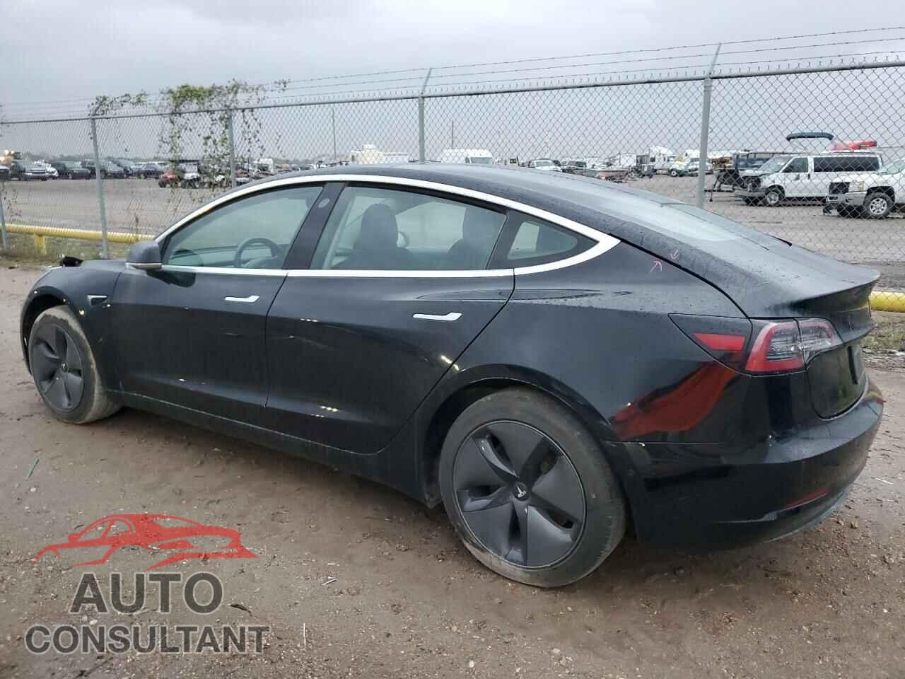 TESLA MODEL 3 2019 - 5YJ3E1EA3KF304207