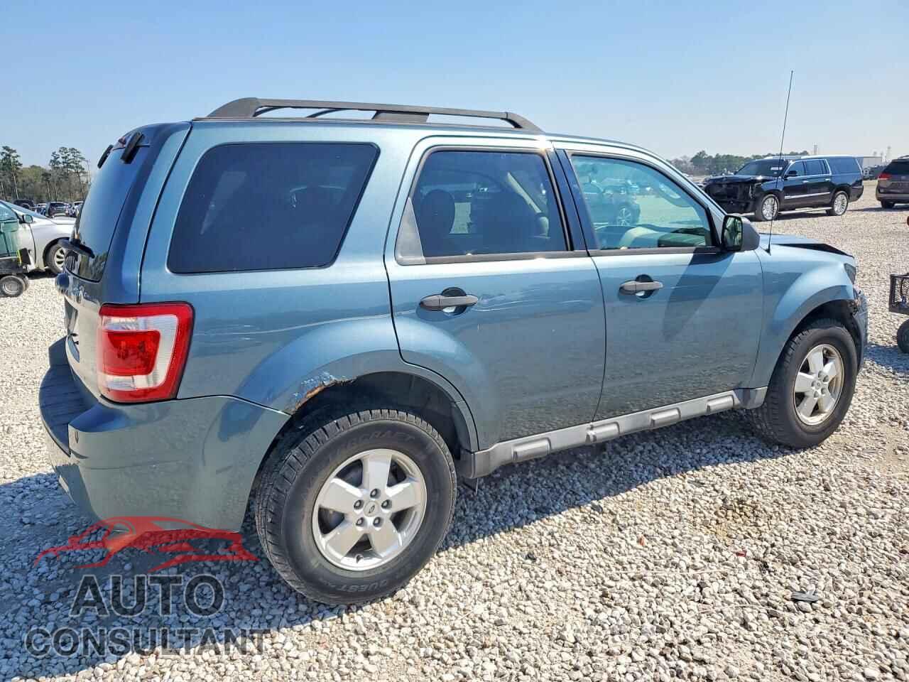 FORD ESCAPE 2011 - 1FMCU0C79BKA28702