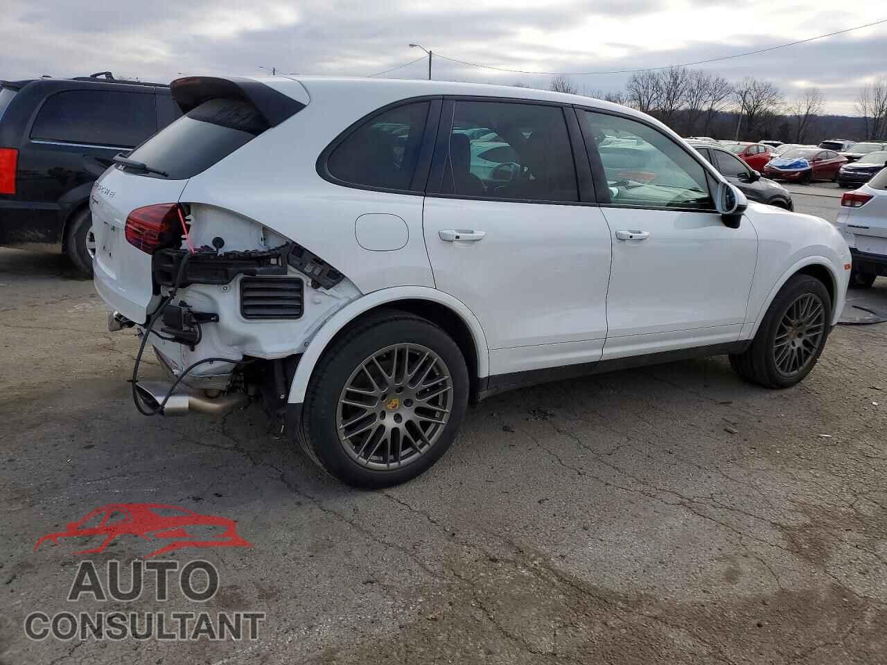 PORSCHE CAYENNE 2017 - WP1AA2A22HKA82664