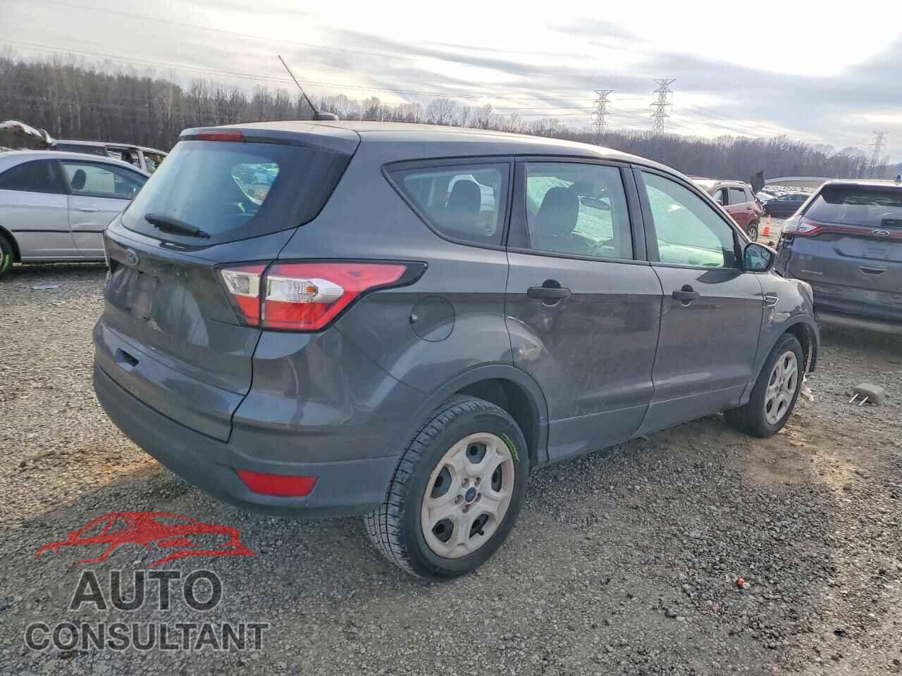 FORD ESCAPE 2018 - 1FMCU0F79JUB04255