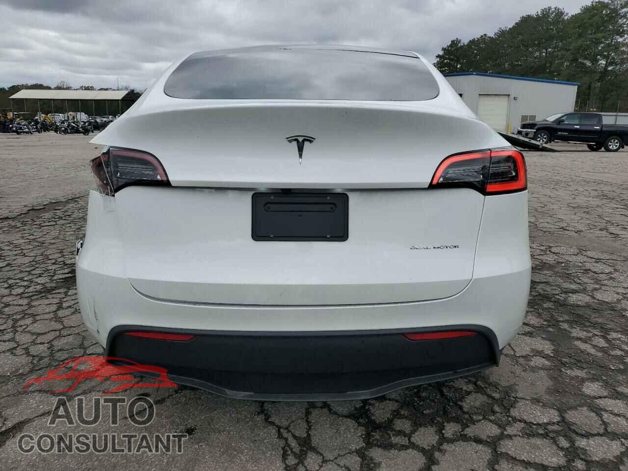 TESLA MODEL Y 2023 - 7SAYGDEEXPF797947