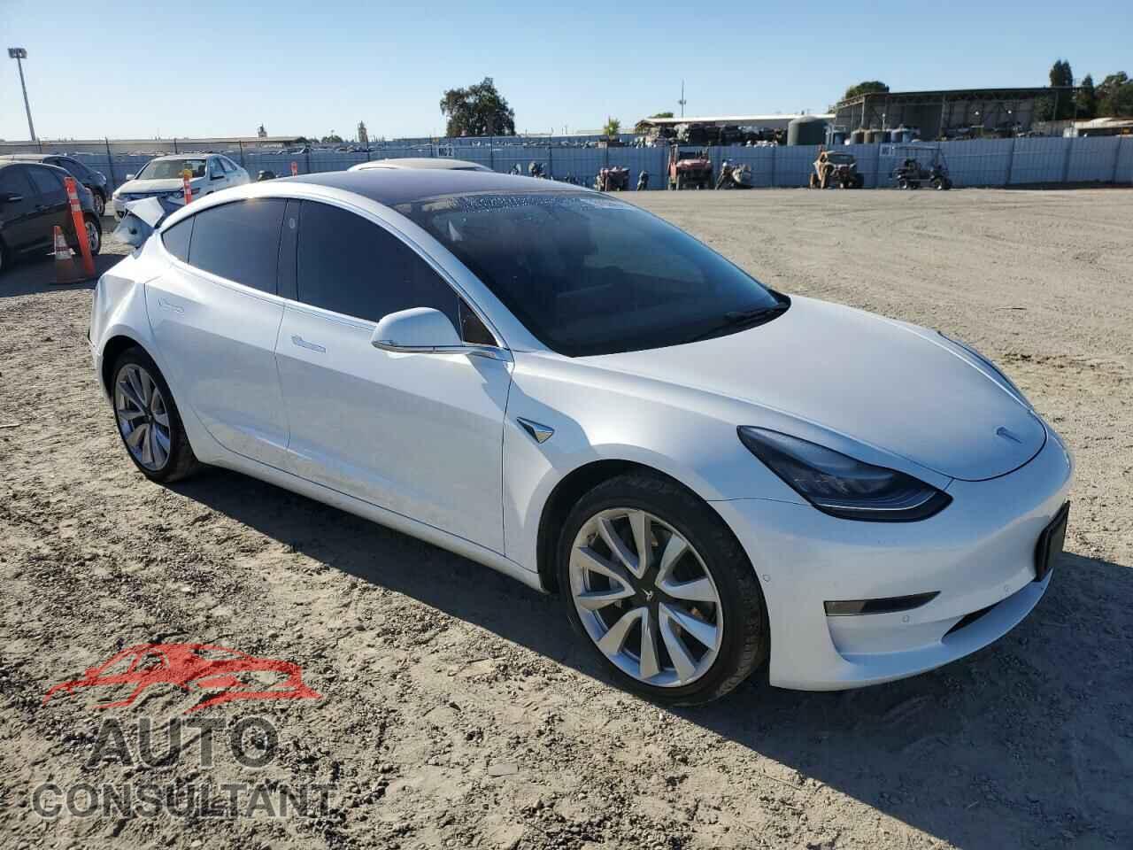 TESLA MODEL 3 2018 - 5YJ3E1EA9JF108223