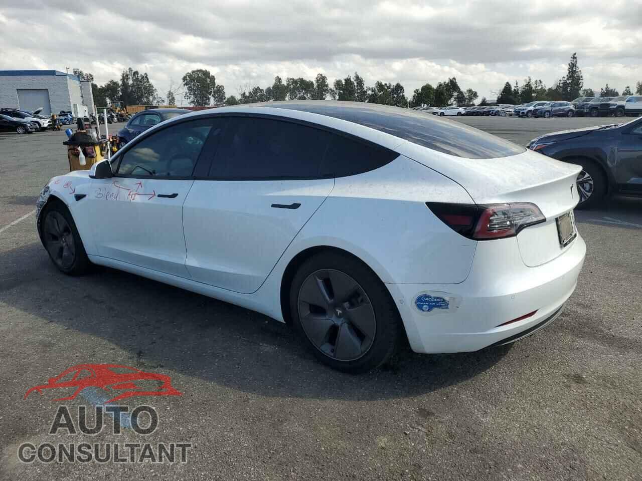 TESLA MODEL 3 2021 - 5YJ3E1EBXMF879612