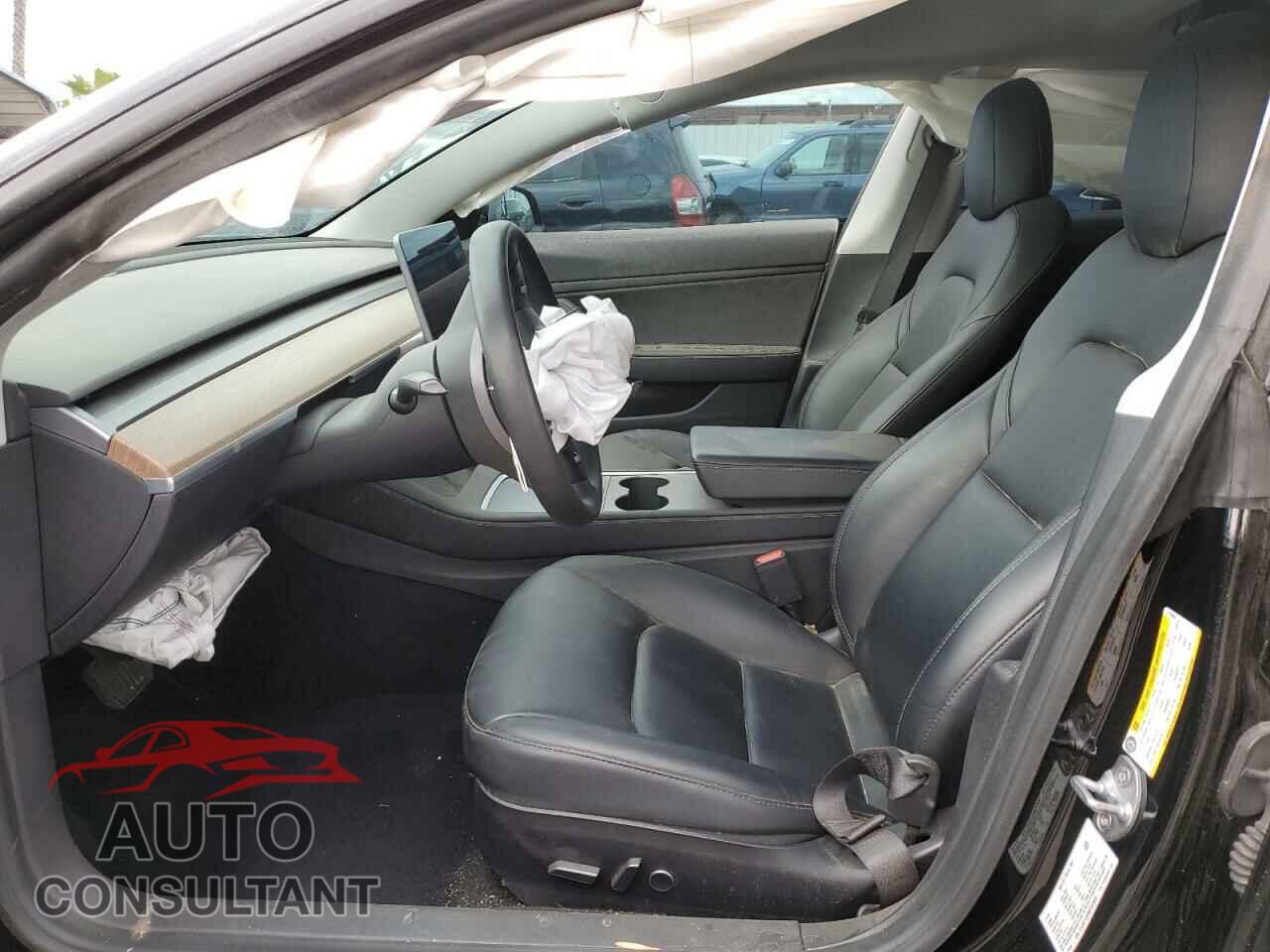 TESLA MODEL 3 2021 - 5YJ3E1EB3MF852669
