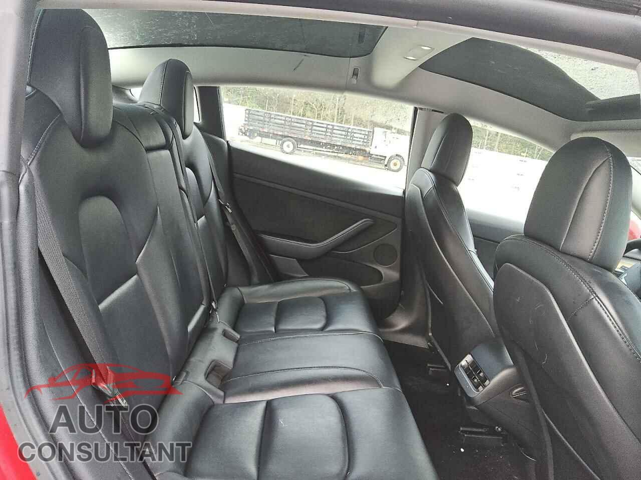 TESLA MODEL 3 2022 - 5YJ3E1EA8NF190032
