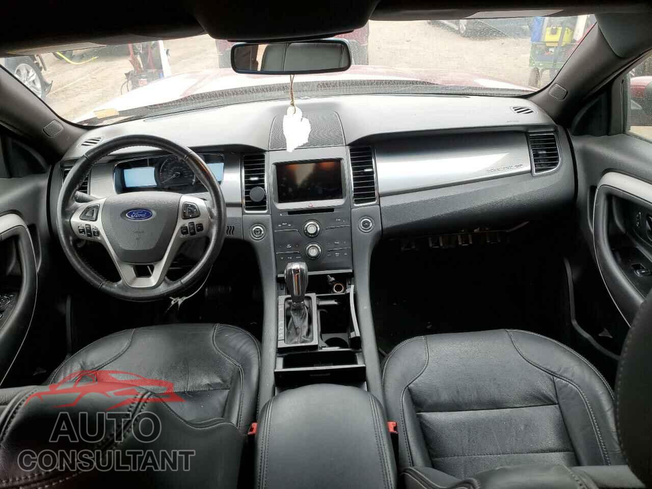 FORD TAURUS 2015 - 1FAHP2E80FG105605