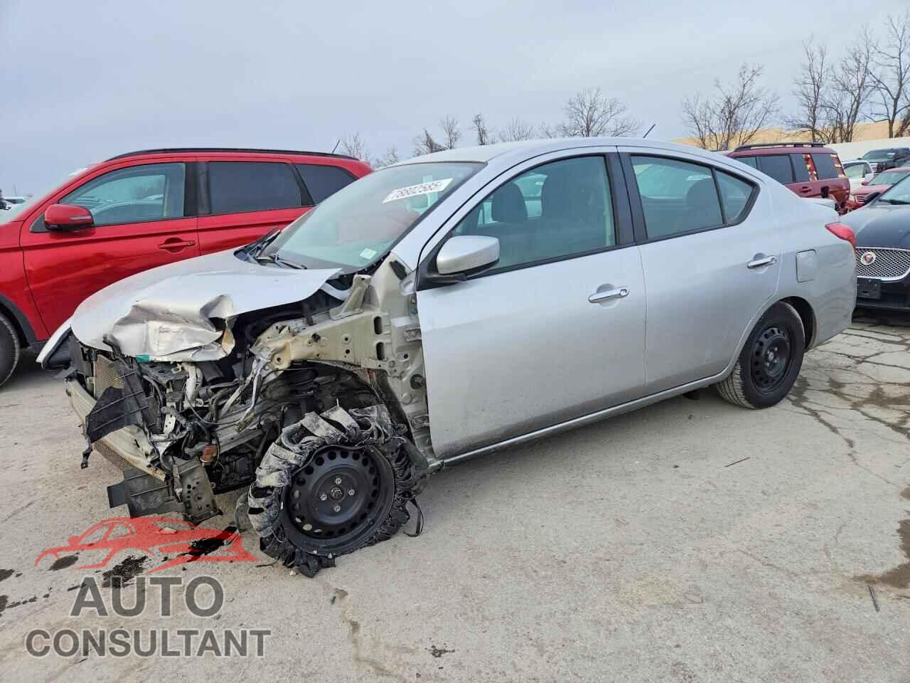 NISSAN VERSA 2019 - 3N1CN7AP3KL876248