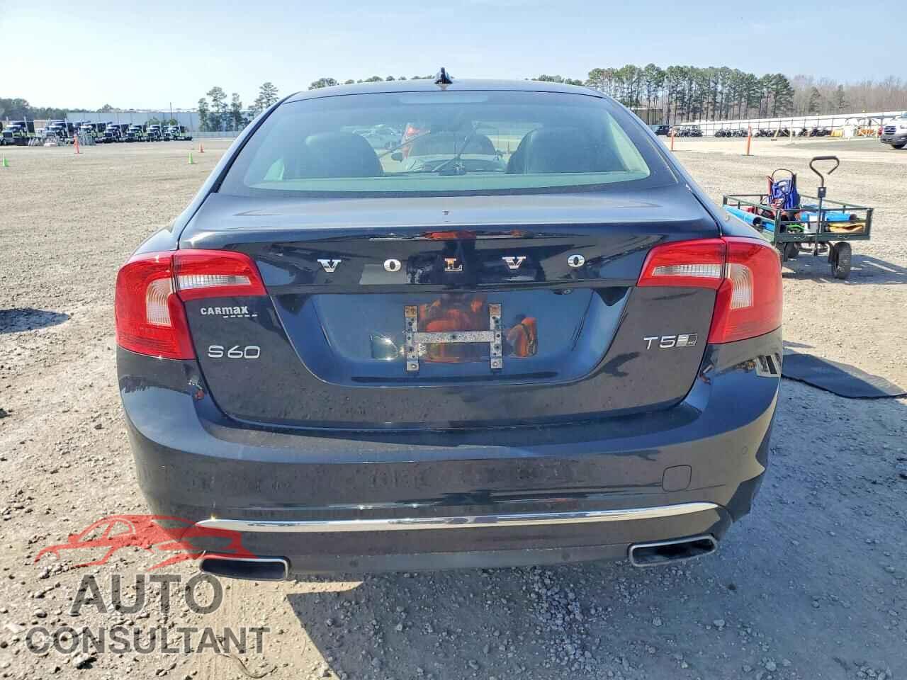 VOLVO S60 2017 - LYV402TK8HB138457