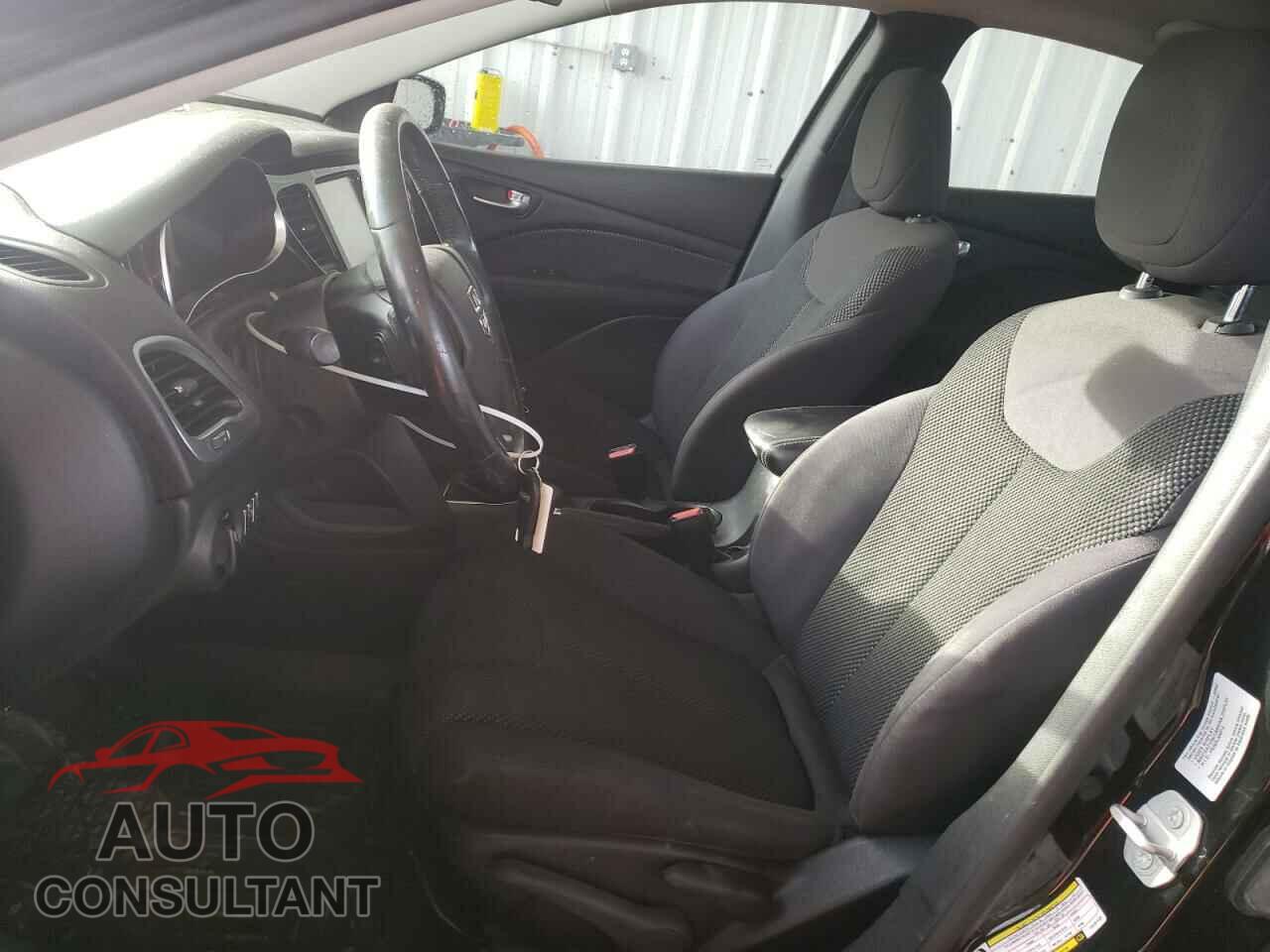 DODGE DART 2015 - 1C3CDFDH5FD181123