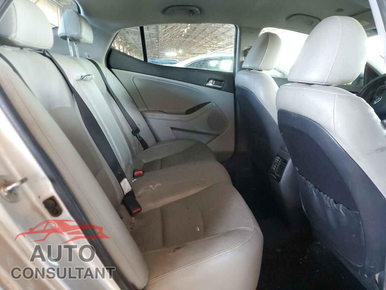 KIA OPTIMA 2013 - 5XXGN4A7XDG197380