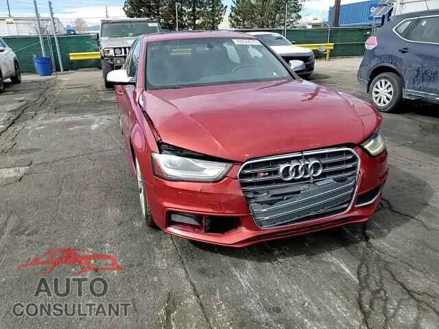 AUDI S4/RS4 2014 - WAUDGBFL5EA051499