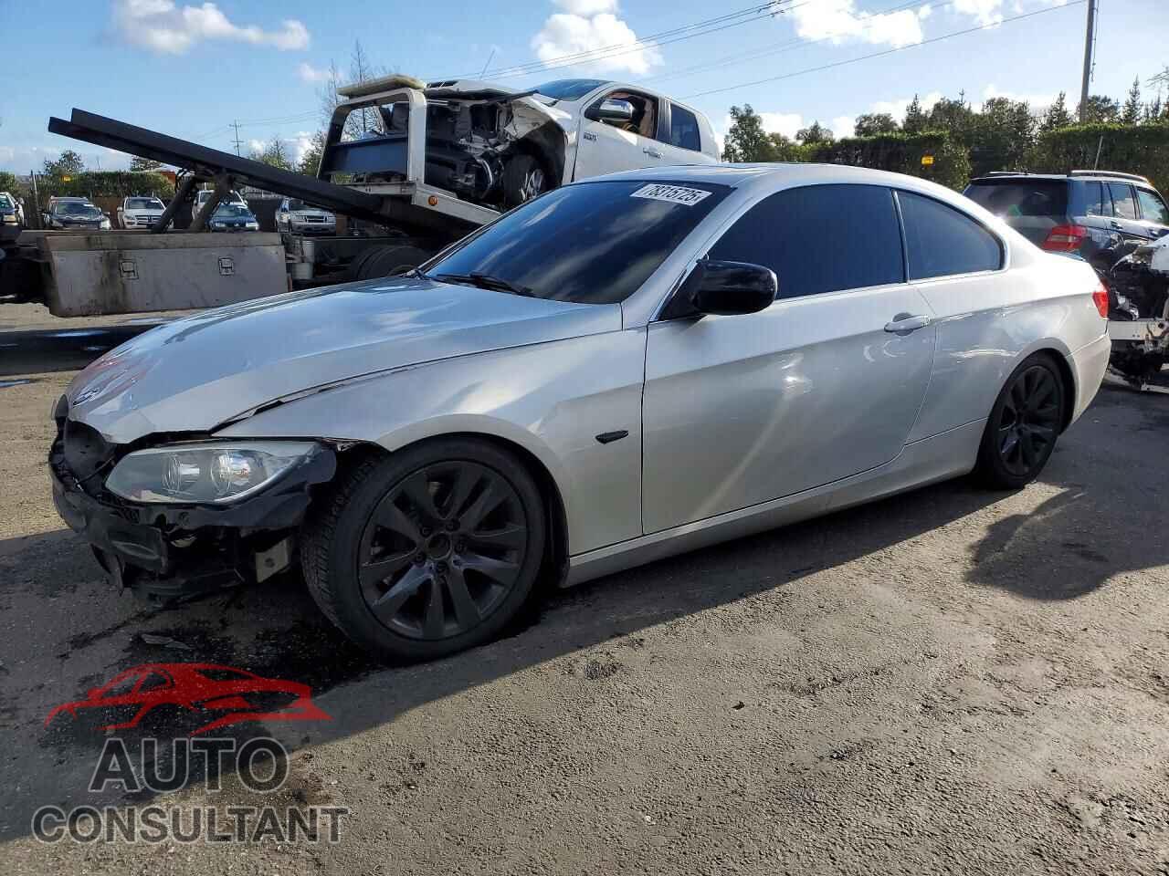 BMW 3 SERIES 2012 - WBAKE5C51CE756438
