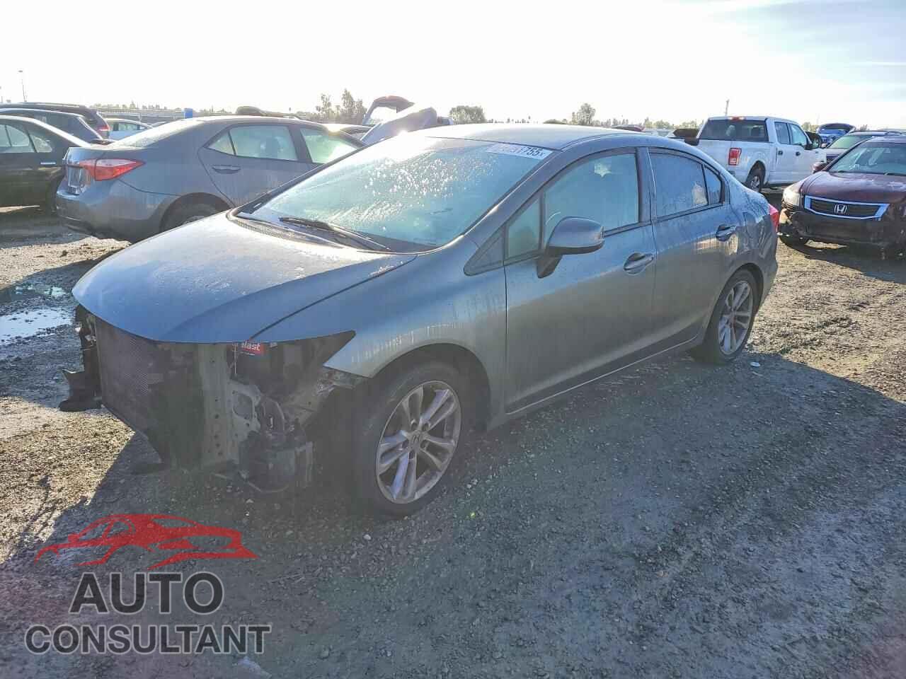 HONDA CIVIC 2012 - 2HGFB2F55CH325795