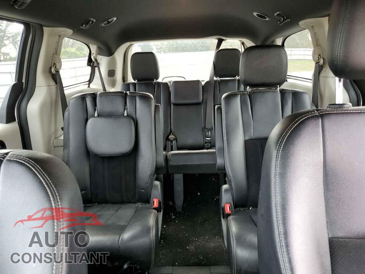 DODGE CARAVAN 2018 - 2C4RDGCG2JR324717