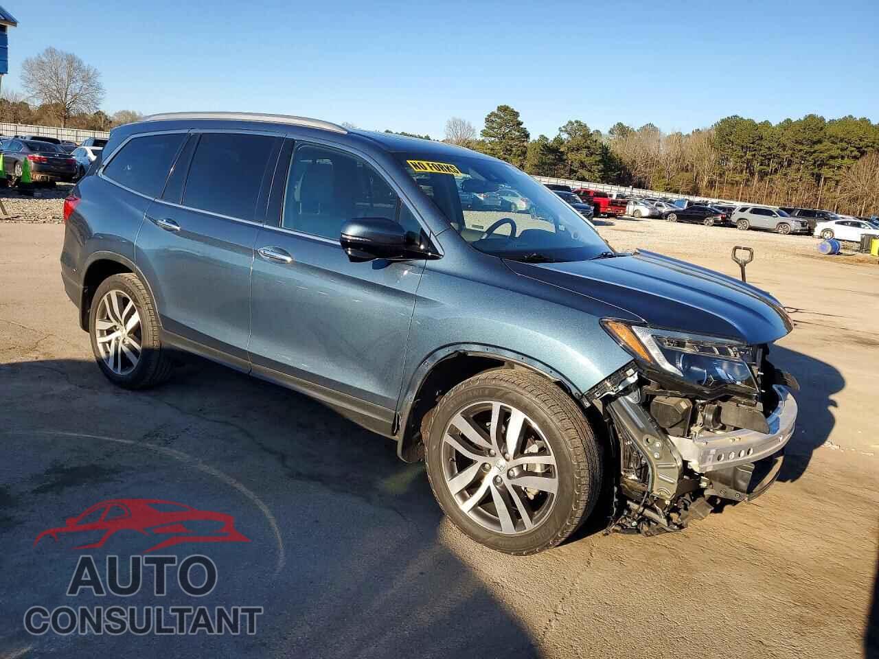 HONDA PILOT 2018 - 5FNYF5H95JB009152
