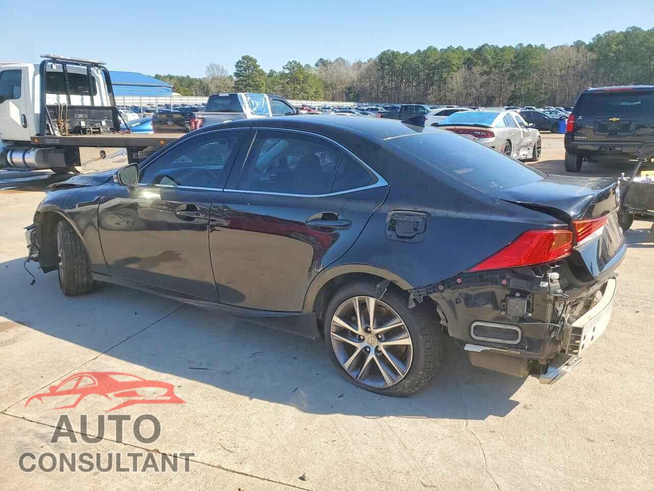 LEXUS IS 2018 - JTHBA1D26J5067597