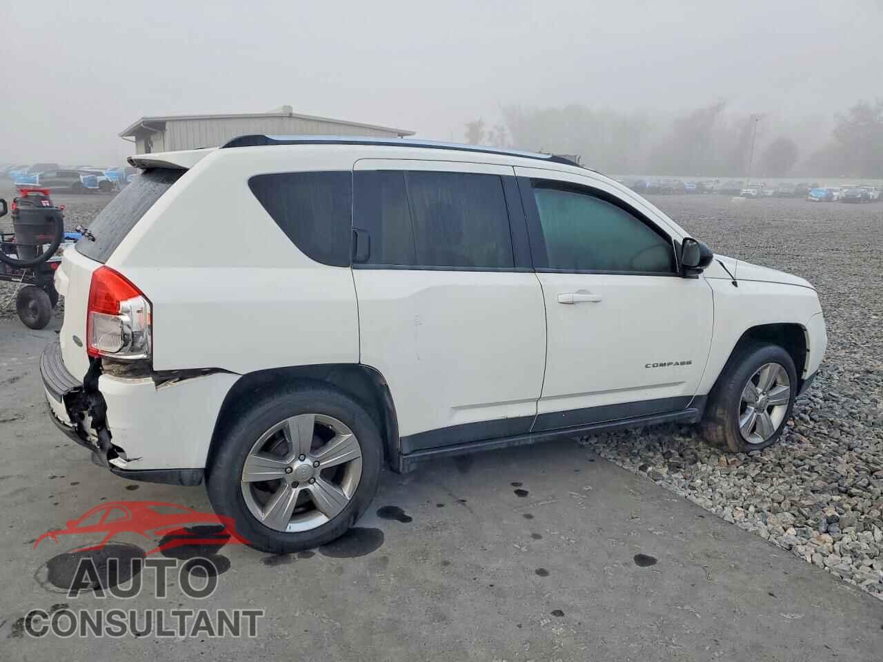 JEEP COMPASS 2011 - 1J4NT1FB3BD246235
