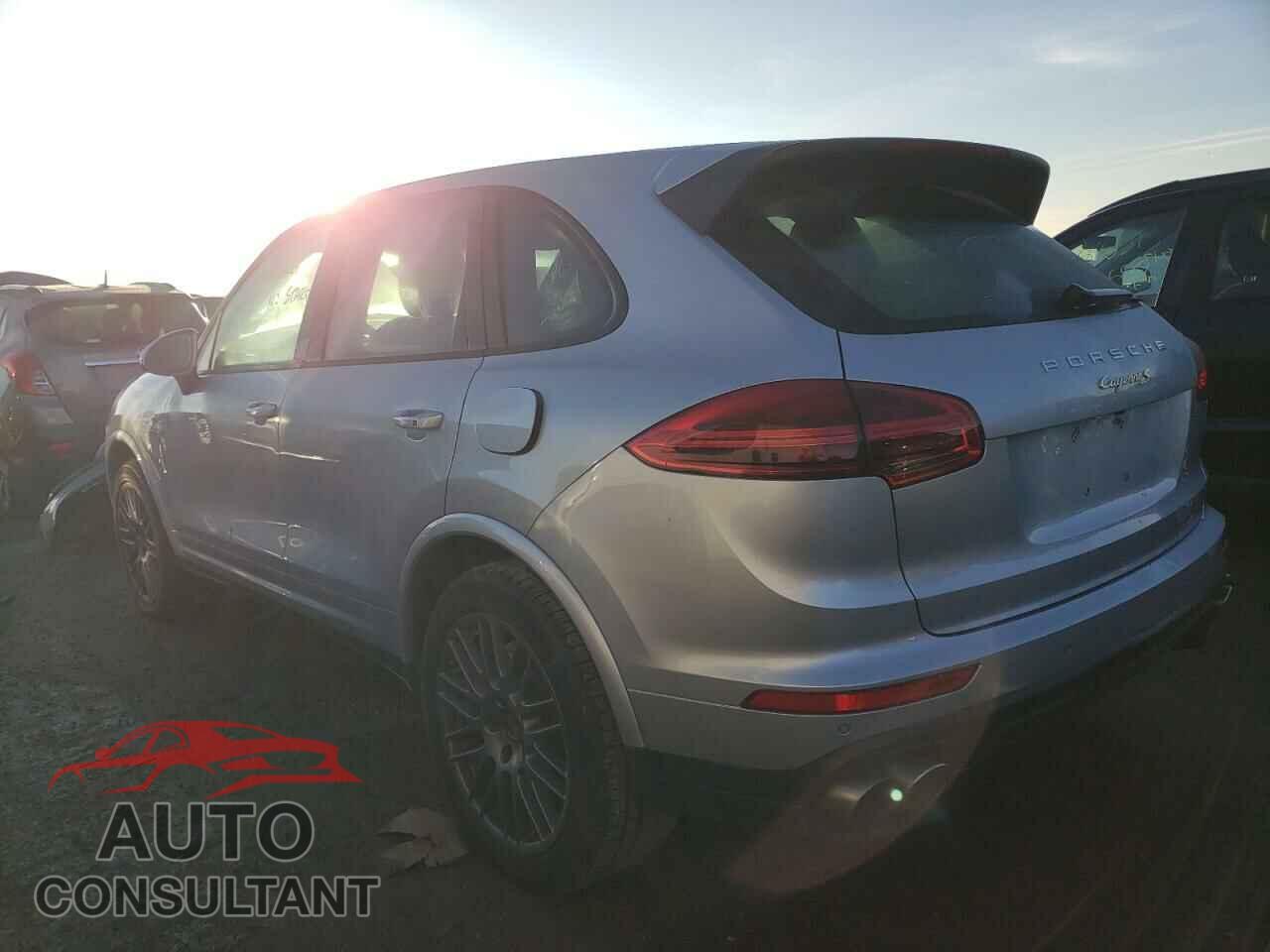 PORSCHE CAYENNE 2017 - WP1AE2A29HLA71658