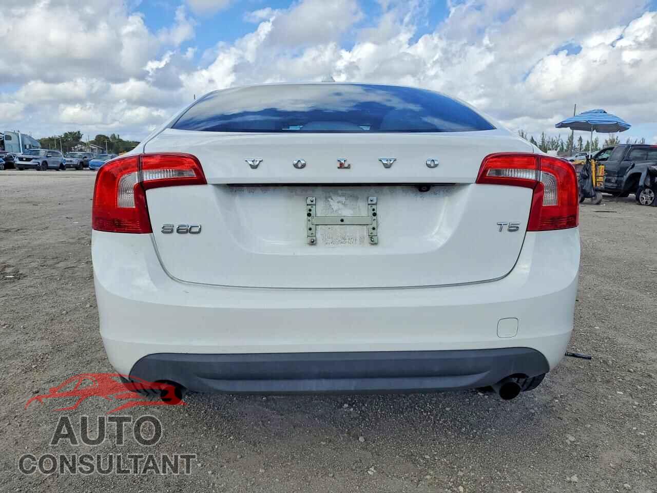 VOLVO S60 2012 - YV1622FS2C2127599