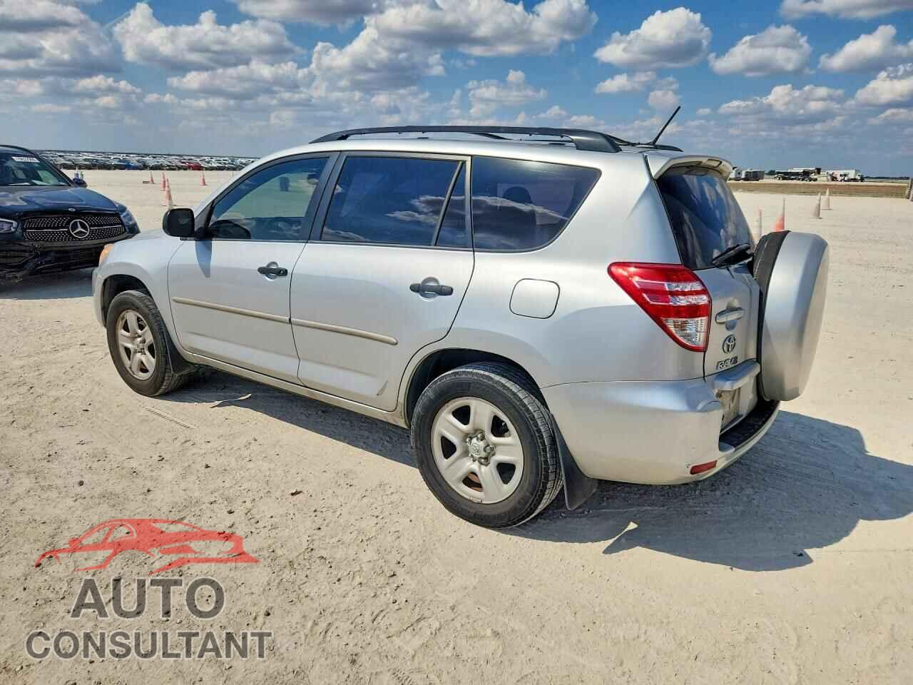 TOYOTA RAV4 2011 - 2T3KF4DV2BW094921
