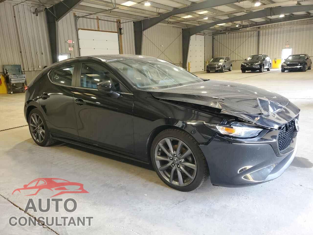MAZDA 3 2019 - JM1BPBJM6K1137121