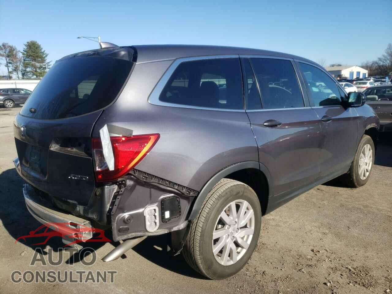 HONDA PILOT 2019 - 5FNYF6H11KB072475