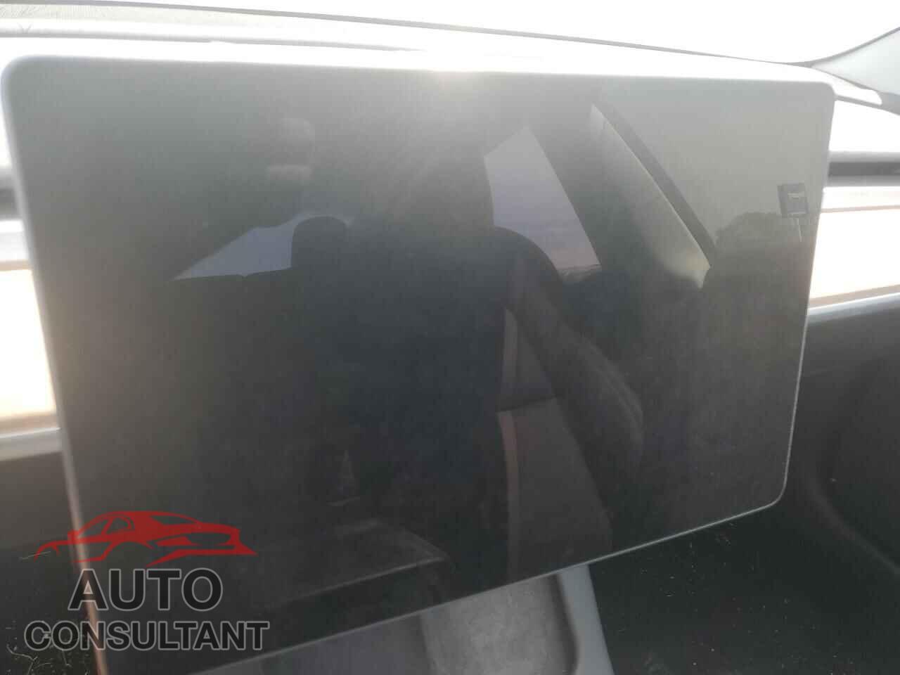 TESLA MODEL 3 2023 - 5YJ3E1EA2PF549796