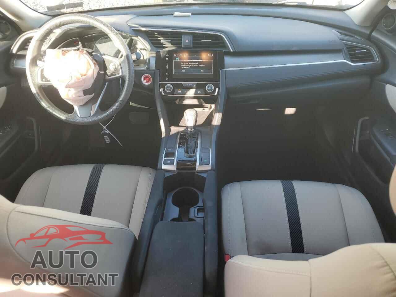HONDA CIVIC 2018 - 2HGFC2F74JH519875