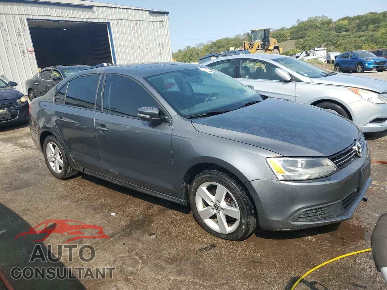 VOLKSWAGEN JETTA 2012 - 3VWLL7AJ4CM397926