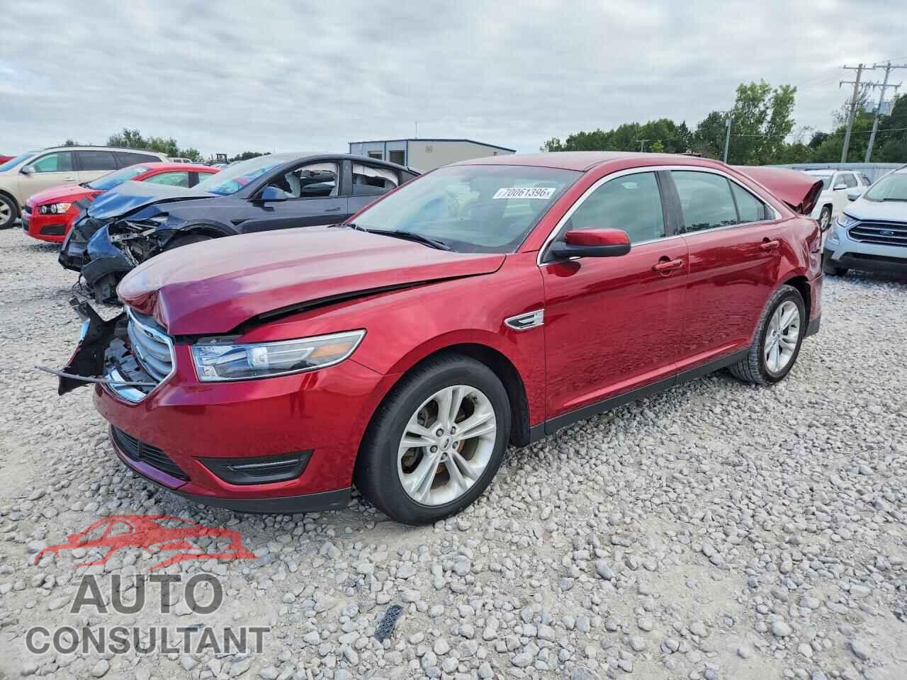 FORD TAURUS 2015 - 1FAHP2E87FG163159